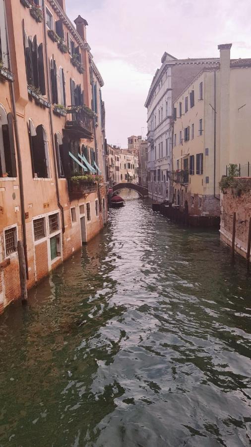 The Secret Garden In The Very Heart Of Venedig